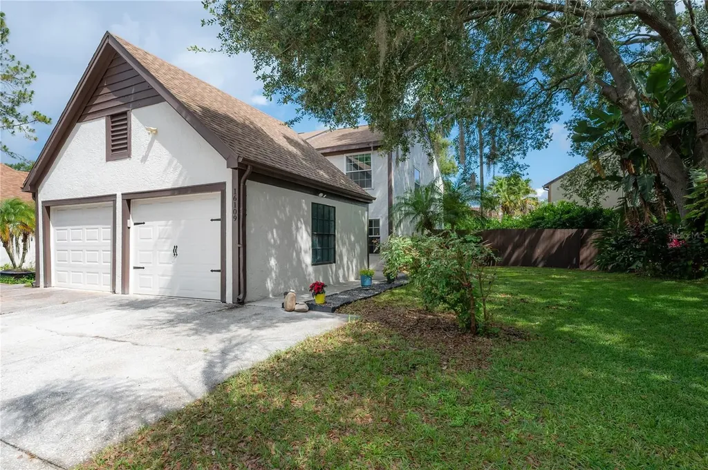 16109 Dawnview Drive Tampa FL 33624