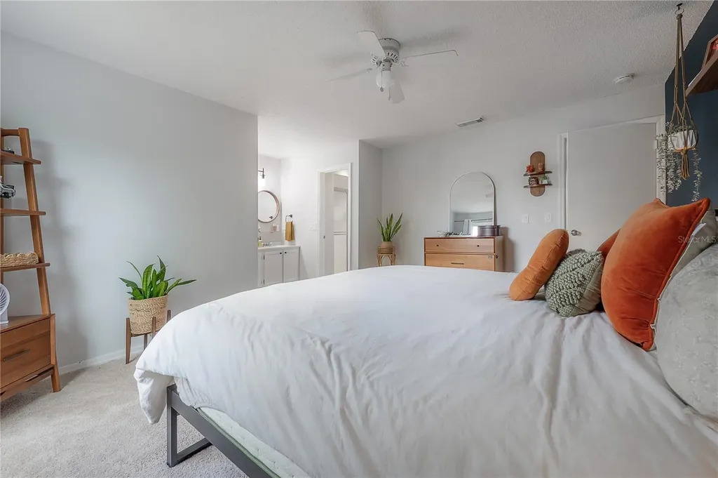 16109 Dawnview Drive Tampa FL 33624