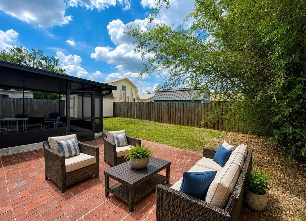 7310 Filbert Lane Tampa FL 33637