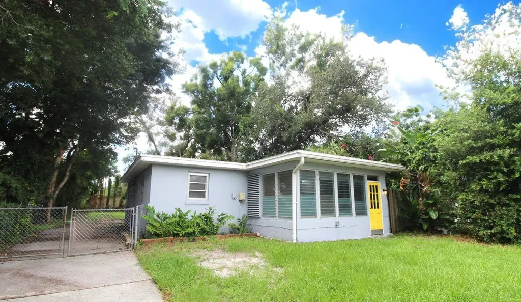 2066 7th Street Sarasota FL 34237