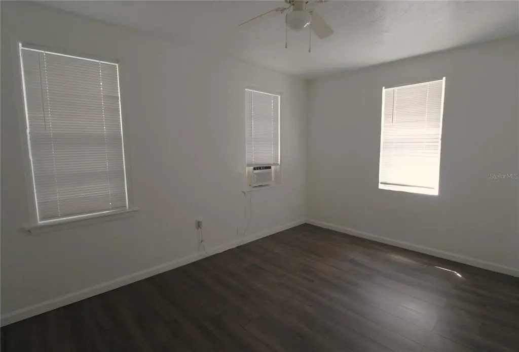 2066 7th Street Sarasota FL 34237