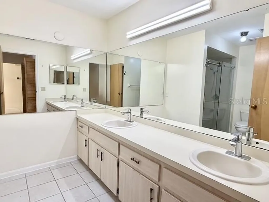 2911 Woolridge Drive Orlando FL 32837