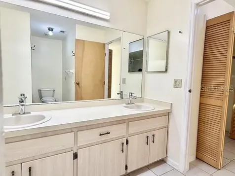 2911 Woolridge Drive Orlando FL 32837