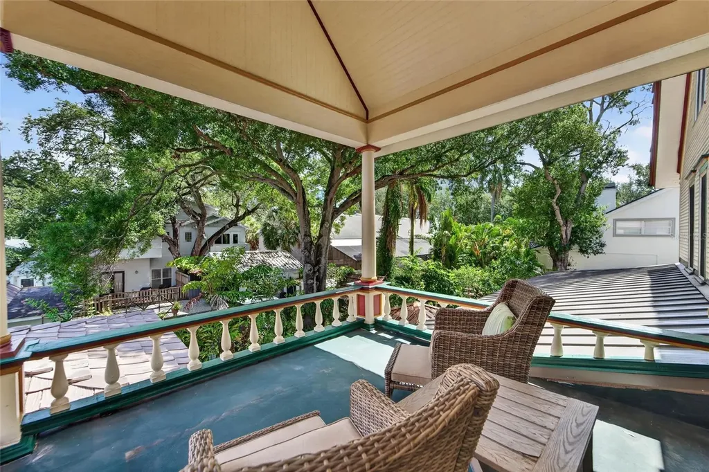 3007 W Stovall Street Tampa FL 33629