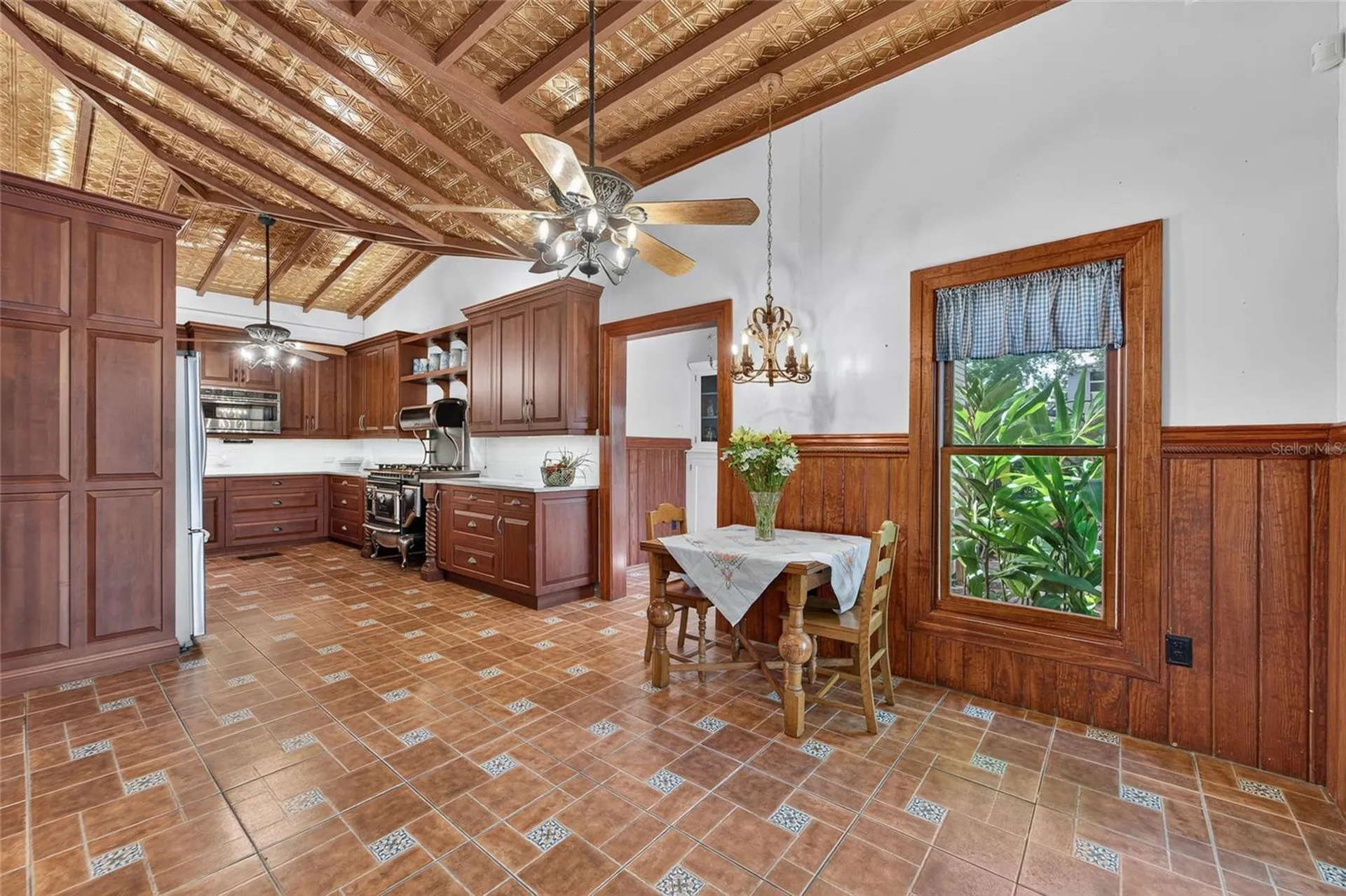 3007 W Stovall Street Tampa FL 33629
