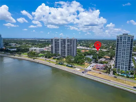 3007 W Stovall Street Tampa FL 33629