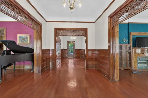 3007 W Stovall Street Tampa FL 33629