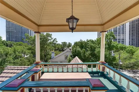 3007 W Stovall Street Tampa FL 33629