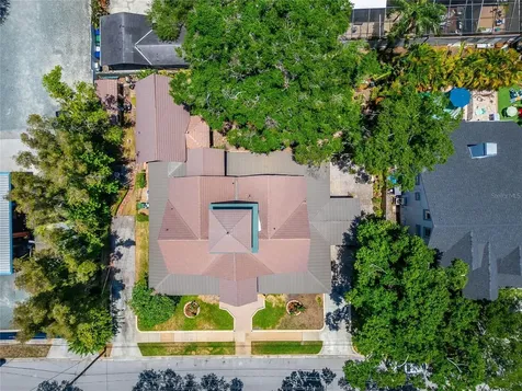 3007 W Stovall Street Tampa FL 33629