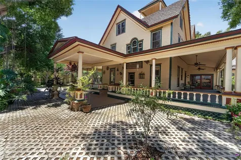 3007 W Stovall Street Tampa FL 33629
