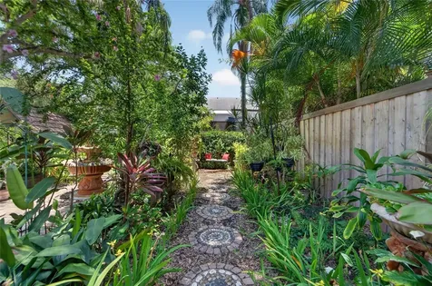 3007 W Stovall Street Tampa FL 33629