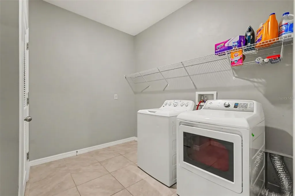 528 Ocean Spray Drive Ruskin FL 33570
