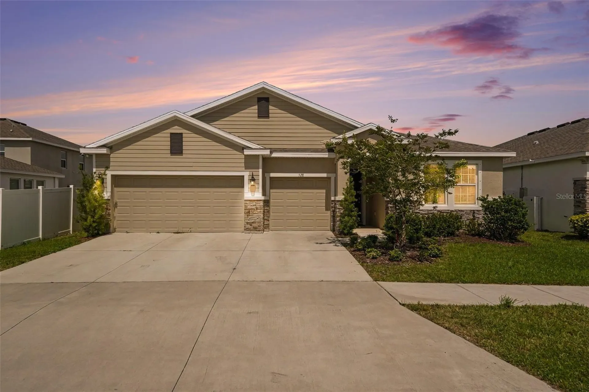 528 Ocean Spray Drive Ruskin FL 33570