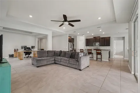 528 Ocean Spray Drive Ruskin FL 33570