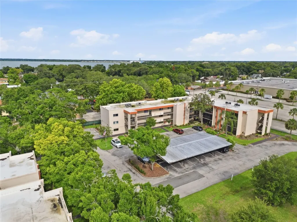 1130 N Lake Parker Avenue Lakeland FL 33805