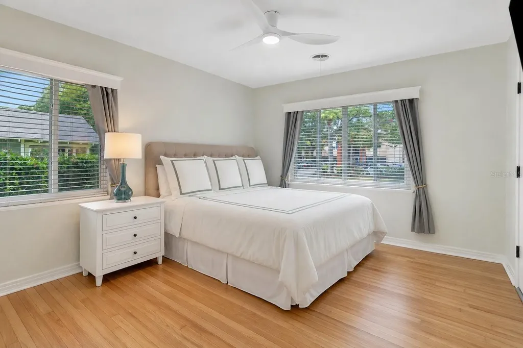 1217 E Amelia Street Orlando FL 32803