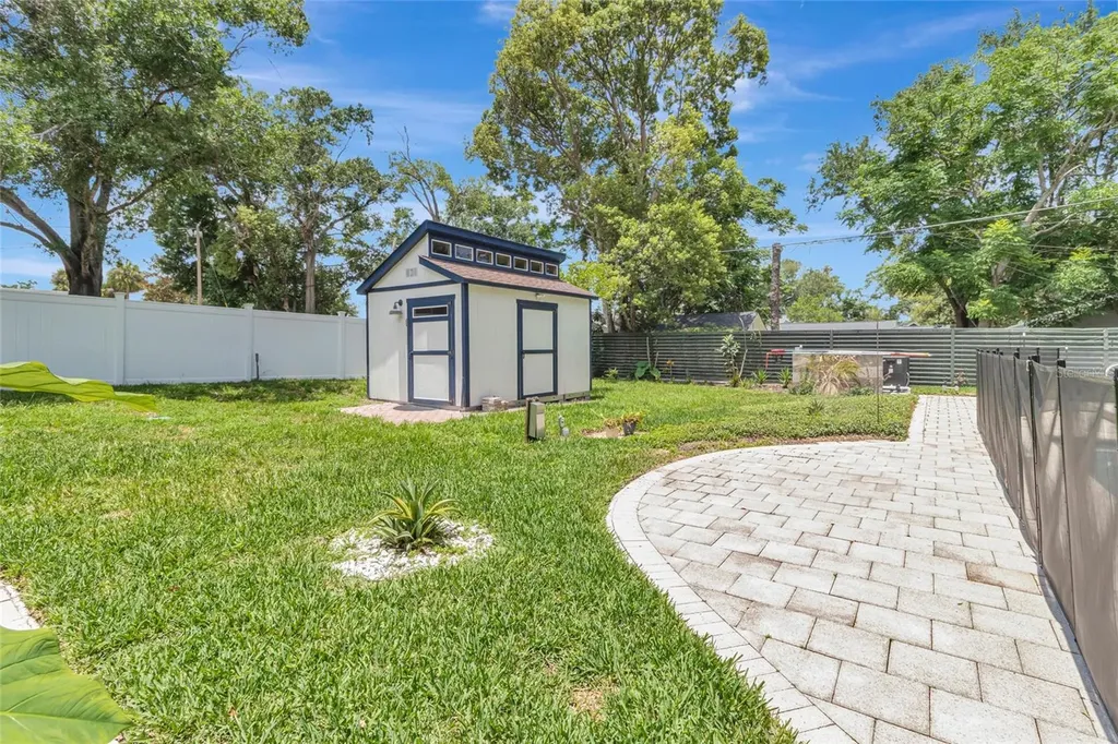 1217 E Amelia Street Orlando FL 32803