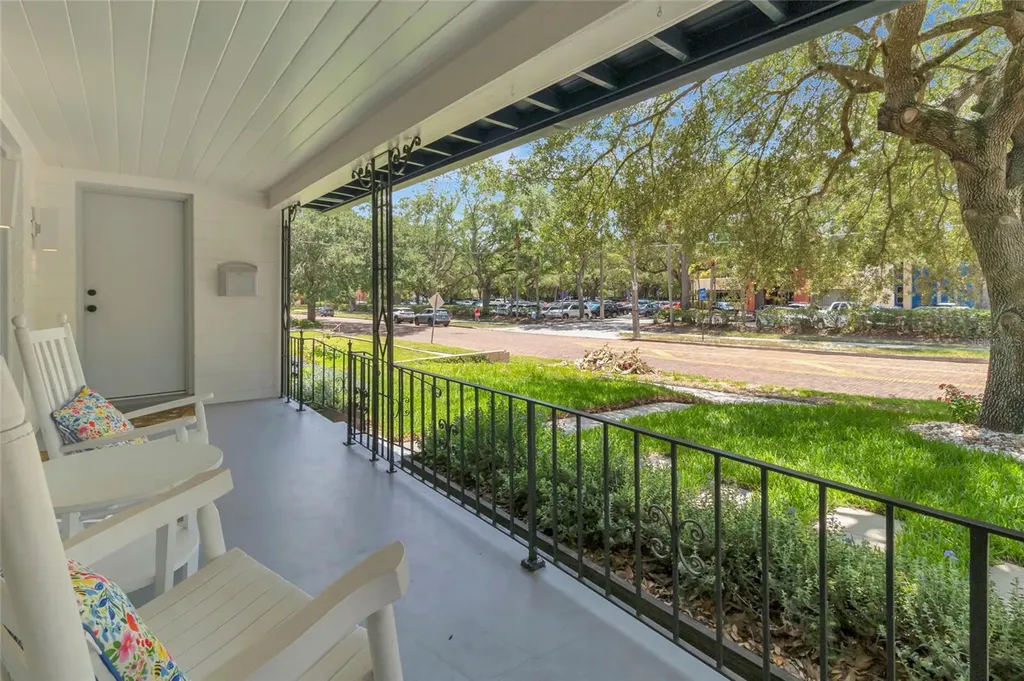 1217 E Amelia Street Orlando FL 32803