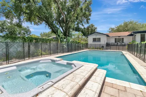 1217 E Amelia Street Orlando FL 32803