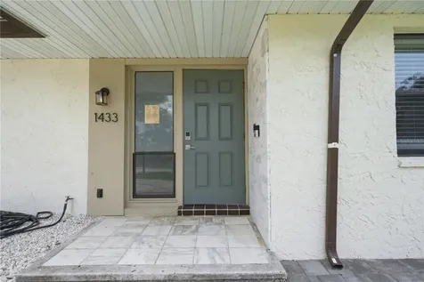 1433 Ellison Lane Polk City FL 33868