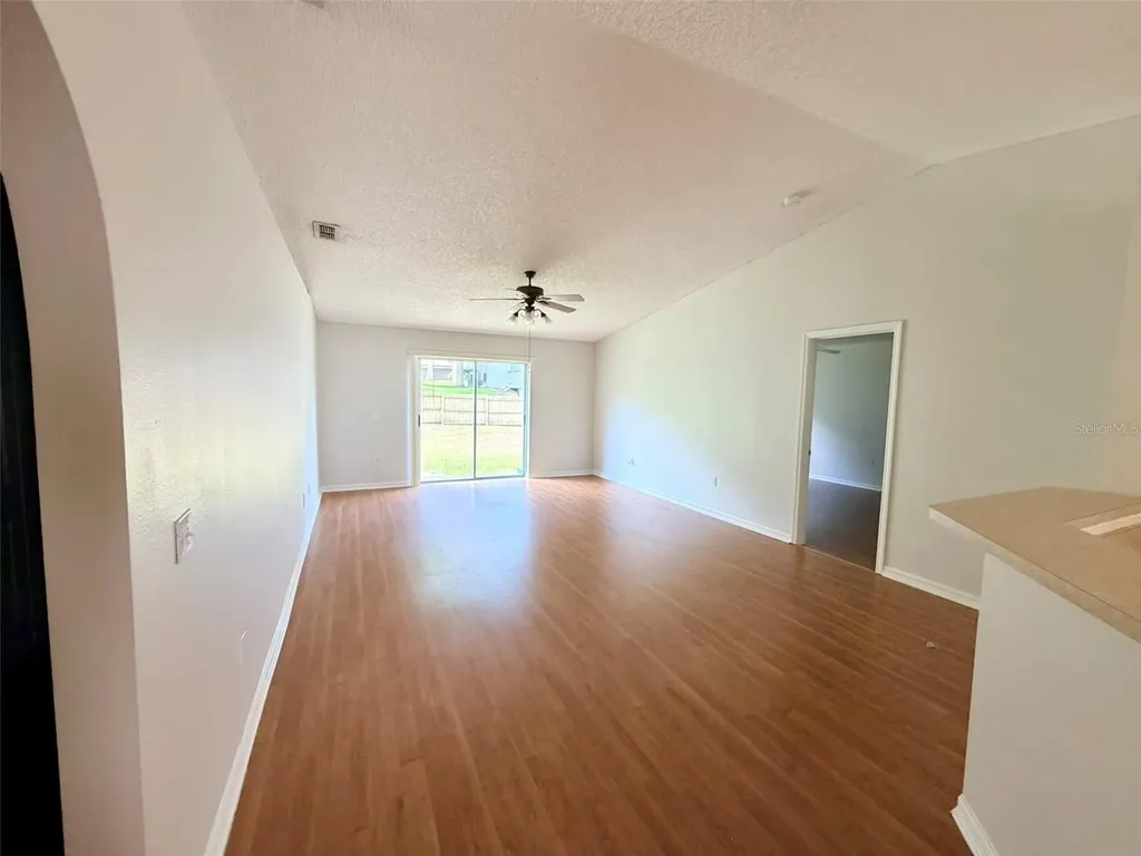 602 Sun Bluff Lane Apopka FL 32712
