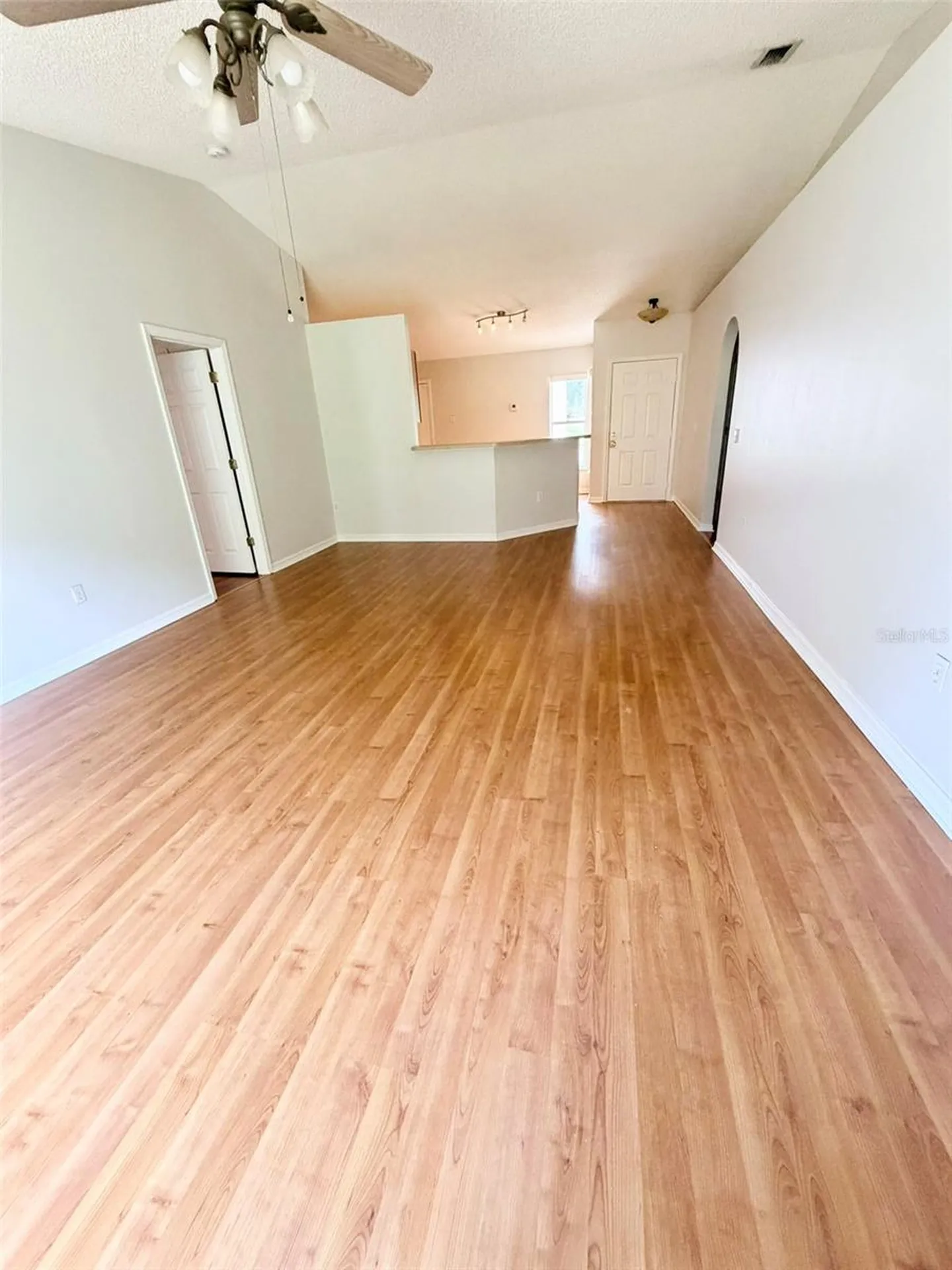 602 Sun Bluff Lane Apopka FL 32712