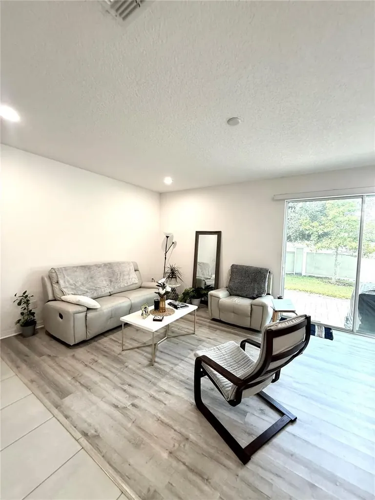 2354 Sedge Grass Way Orlando FL 32824