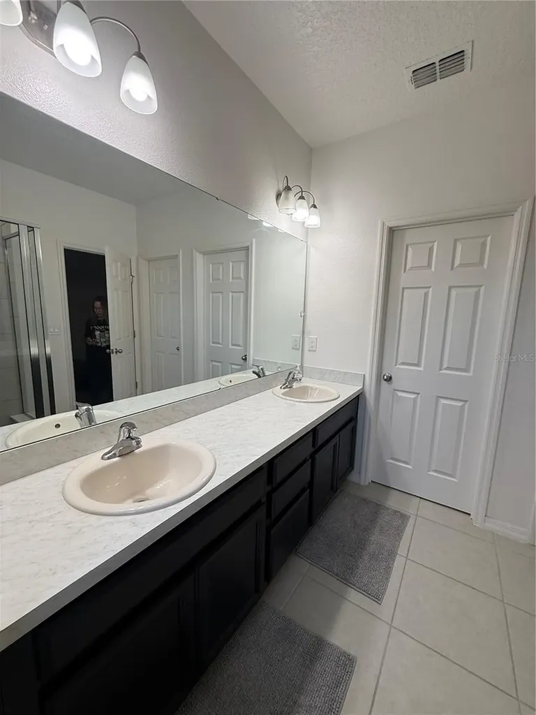 2354 Sedge Grass Way Orlando FL 32824
