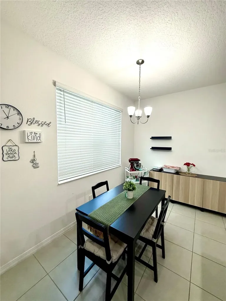 2354 Sedge Grass Way Orlando FL 32824