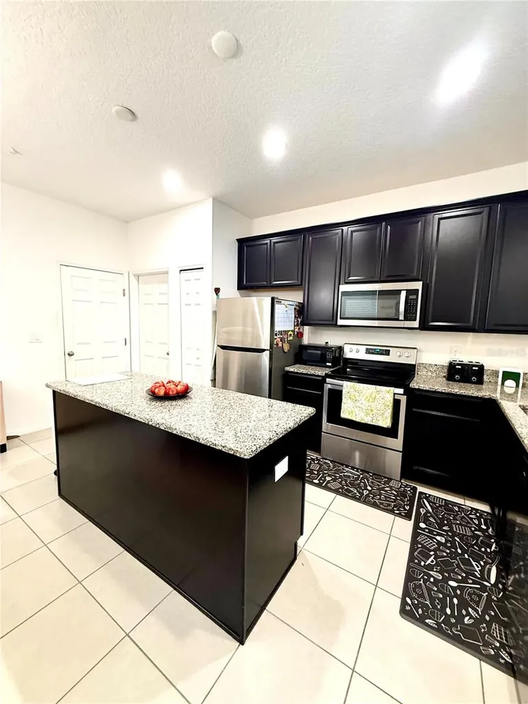 2354 Sedge Grass Way Orlando FL 32824