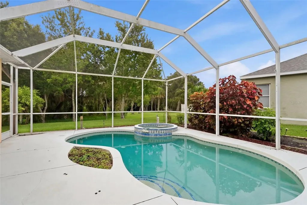 10461 Old Grove Circle Bradenton FL 34212