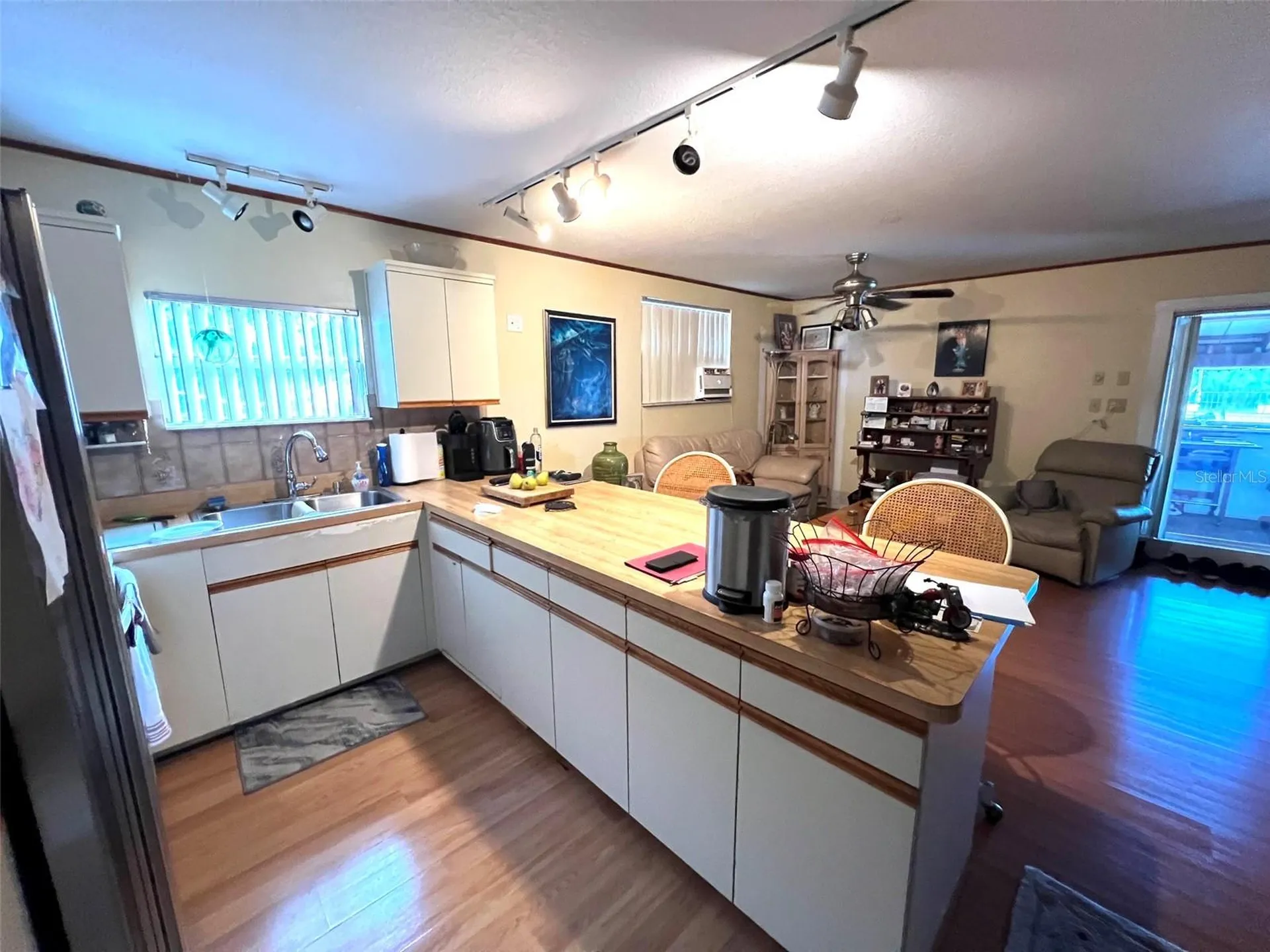 1769 Overbrook Avenue Clearwater FL 33755