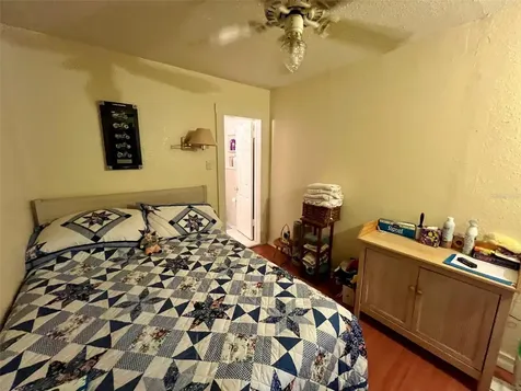 1769 Overbrook Avenue Clearwater FL 33755