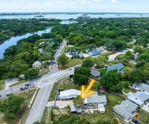 1769 Overbrook Avenue Clearwater FL 33755