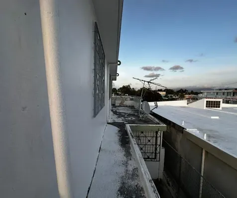 89 Block 92 Villa Carolina Dev. Carolina PR 00985