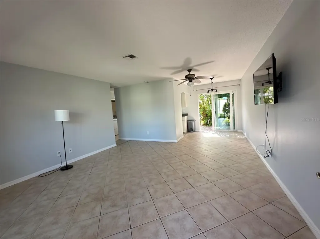 2105 Pueblo Circle Sarasota FL 34231