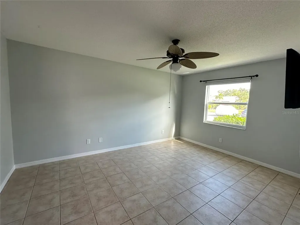 2105 Pueblo Circle Sarasota FL 34231