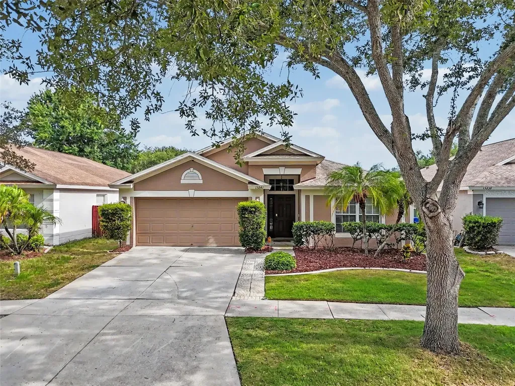 13241 Early Run Lane Riverview FL 33578