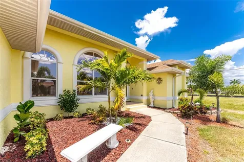 3015 Wisteria Place Punta Gorda FL 33950