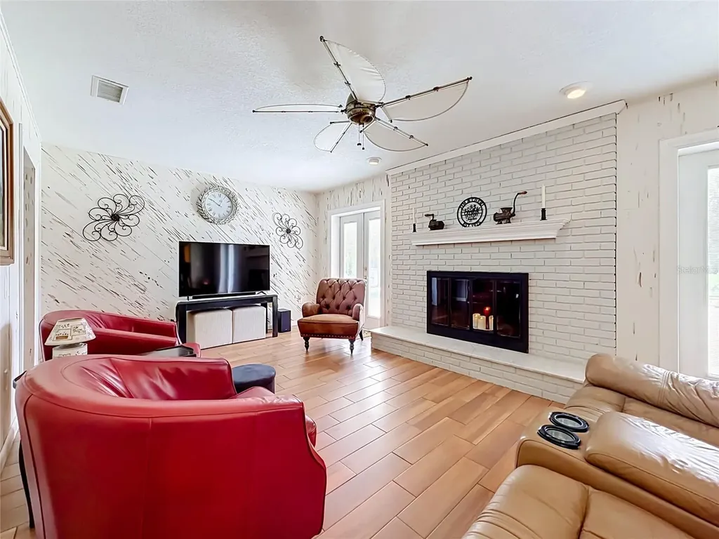 1112 Caballo Road Leesburg FL 34748
