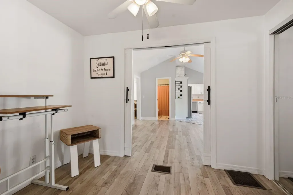 7201 5th Avenue N St Petersburg FL 33701