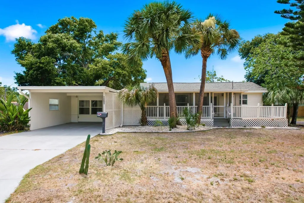 7201 5th Avenue N St Petersburg FL 33701