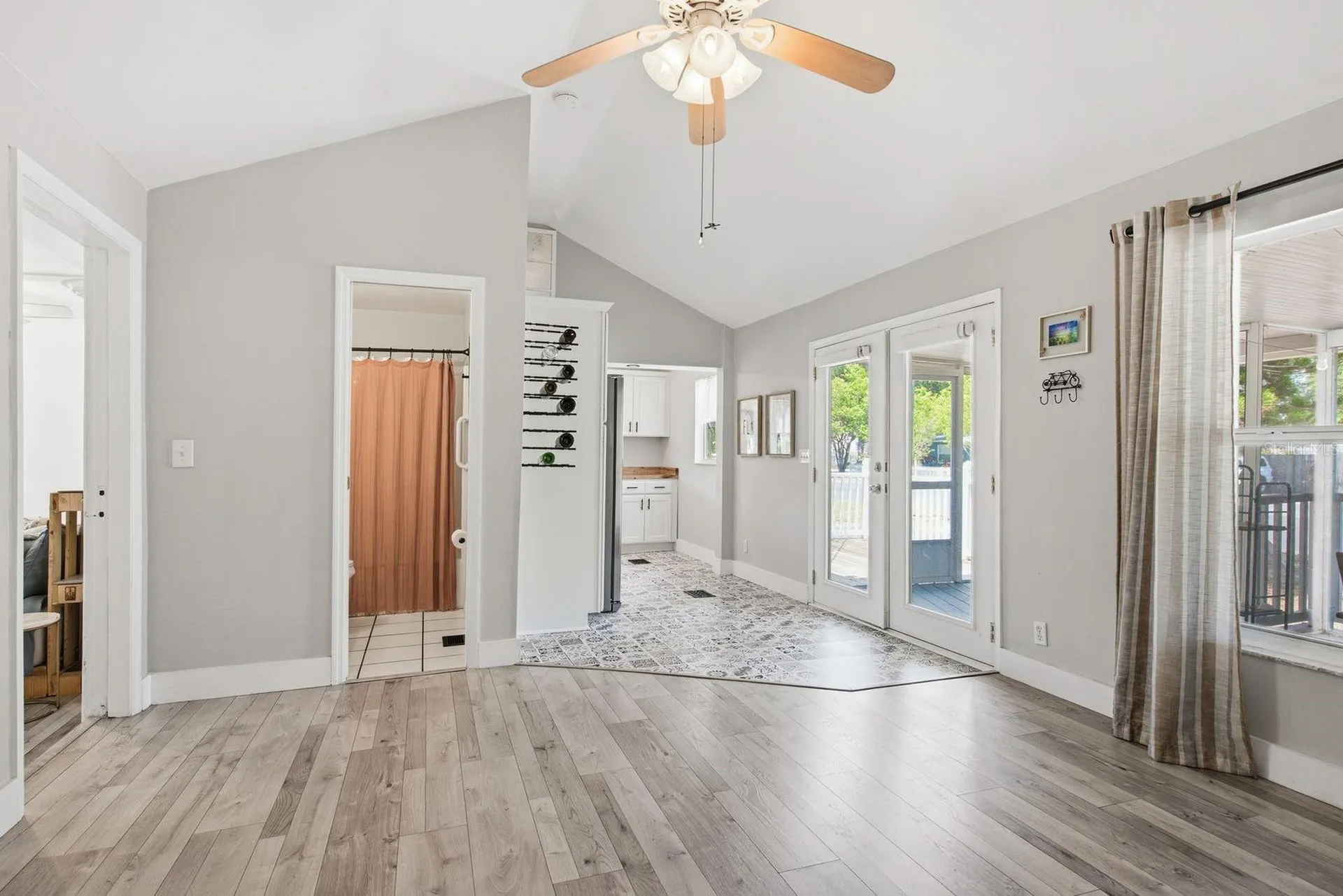 7201 5th Avenue N St Petersburg FL 33701