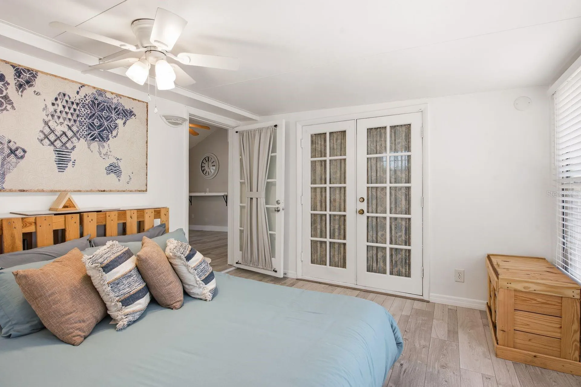 7201 5th Avenue N St Petersburg FL 33701