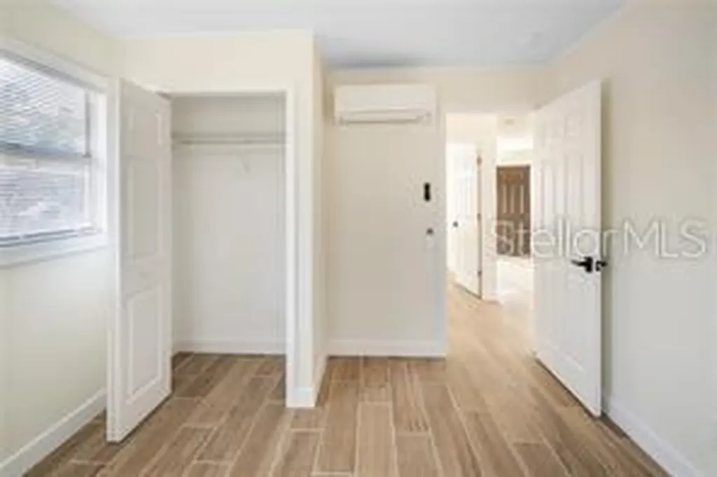 1301 26th Avenue S St Petersburg FL 33705