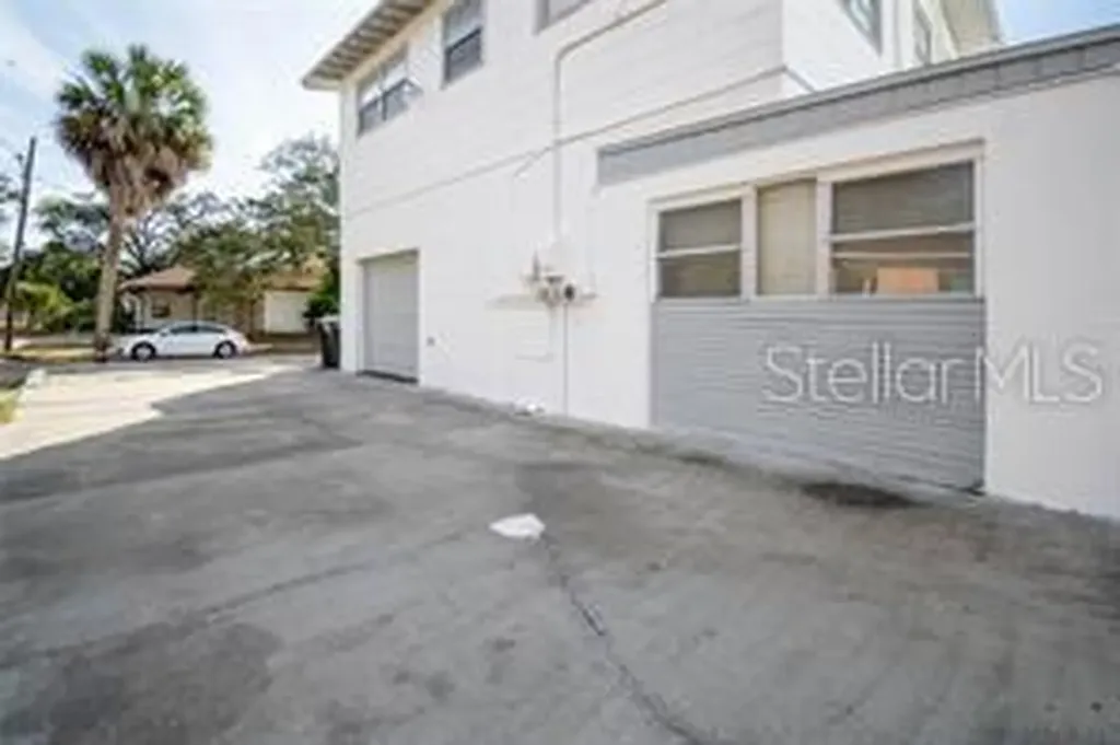 1301 26th Avenue S St Petersburg FL 33705