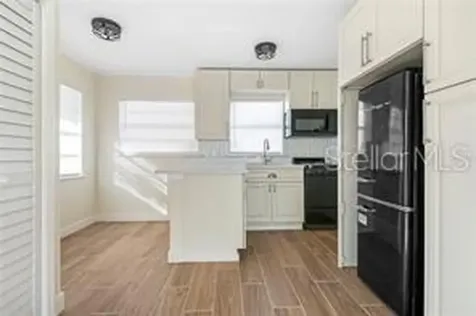 1301 26th Avenue S St Petersburg FL 33705
