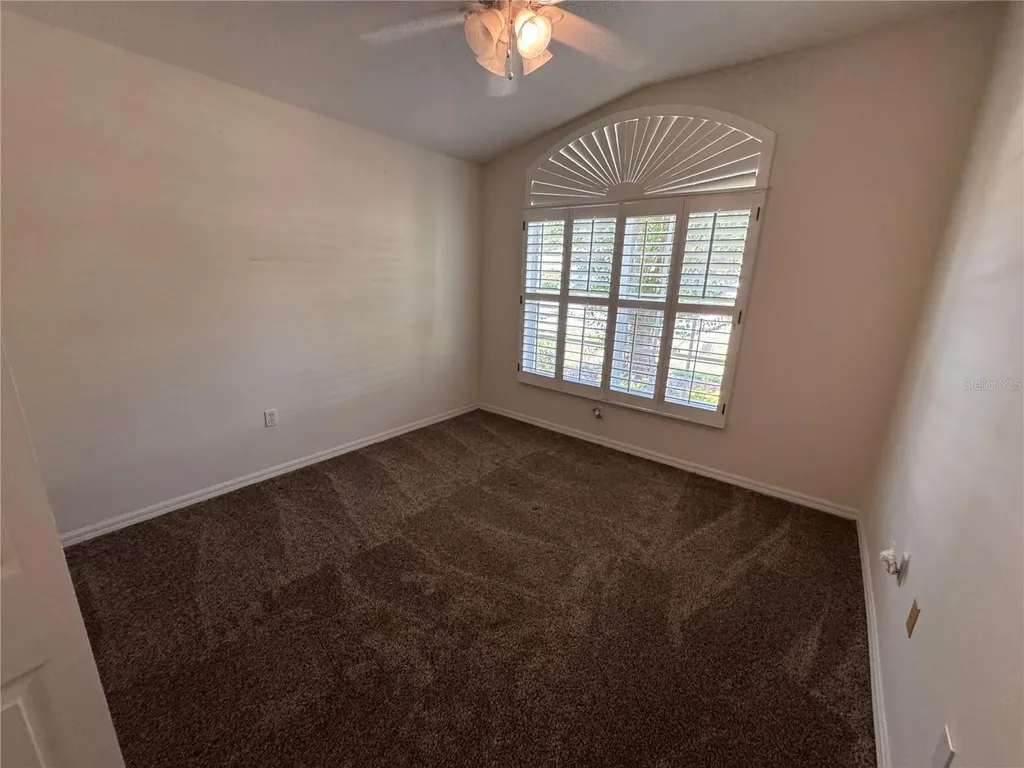 1230 Berkshire Lane Tarpon Springs FL 34688