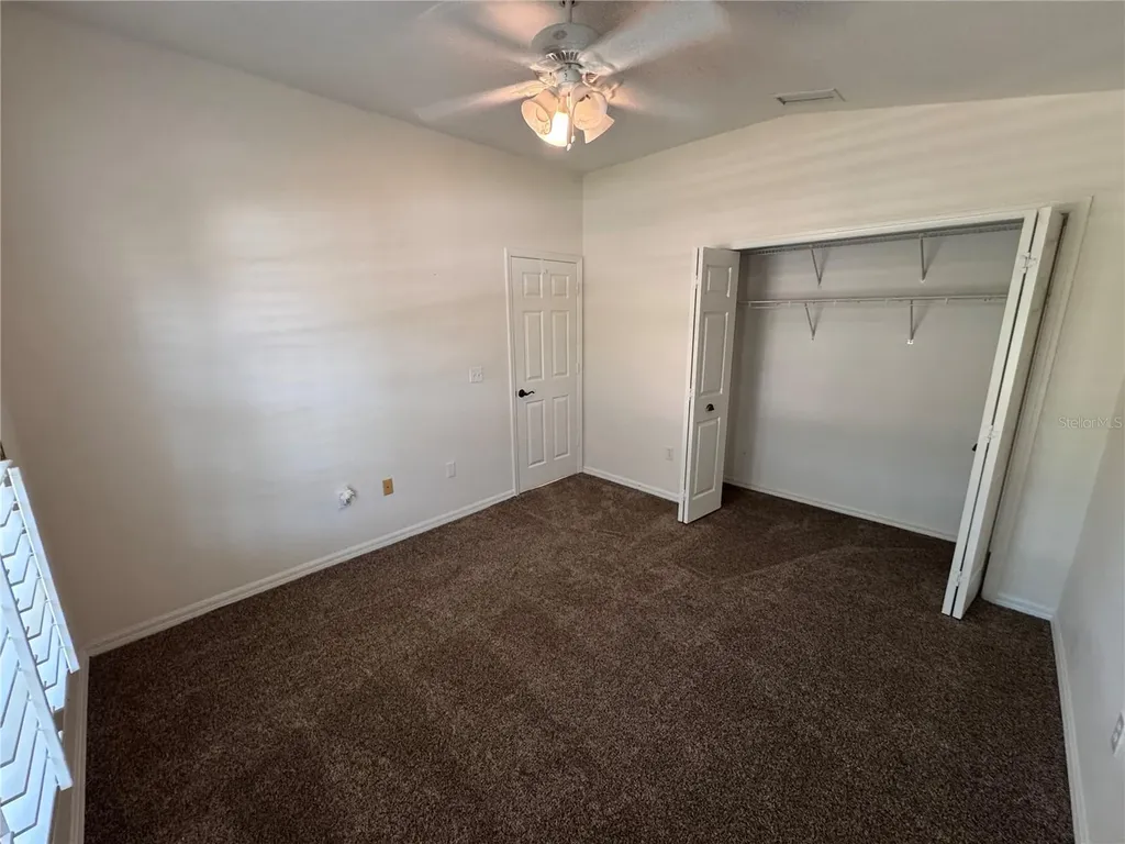 1230 Berkshire Lane Tarpon Springs FL 34688
