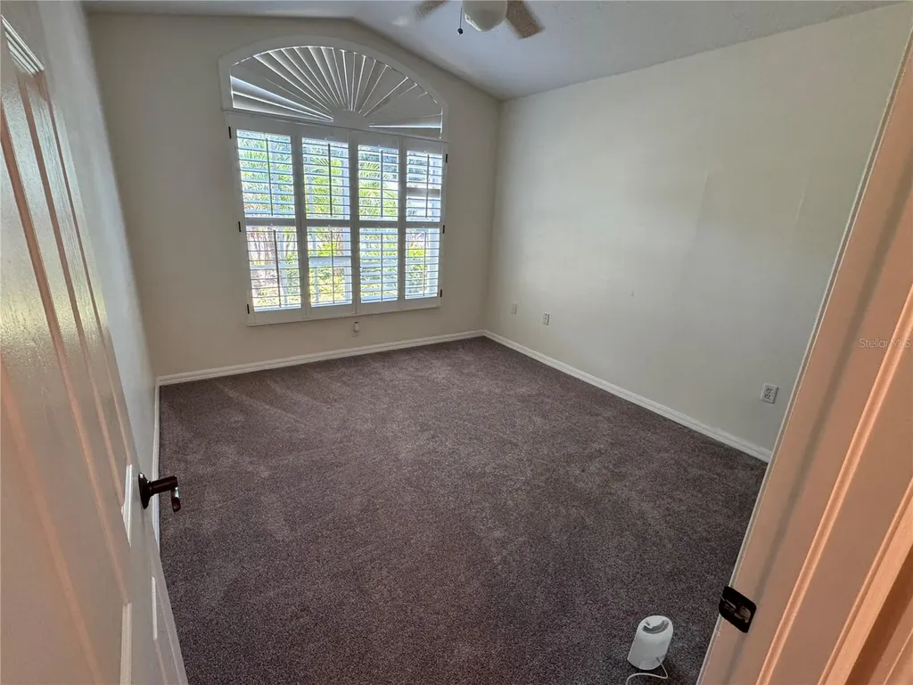 1230 Berkshire Lane Tarpon Springs FL 34688